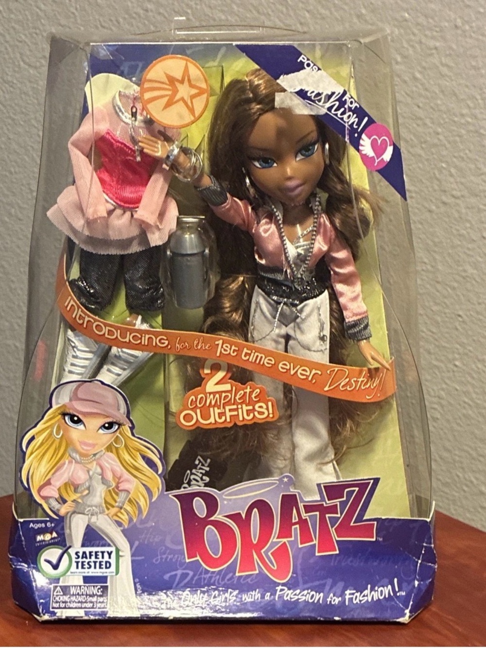 Bratz Destiny Fashion Doll - Pink & White Outfit
